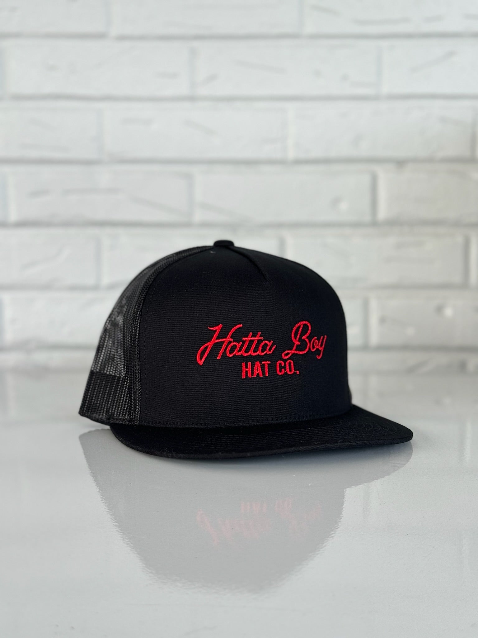 STAY CLASSY - BLACK/RED